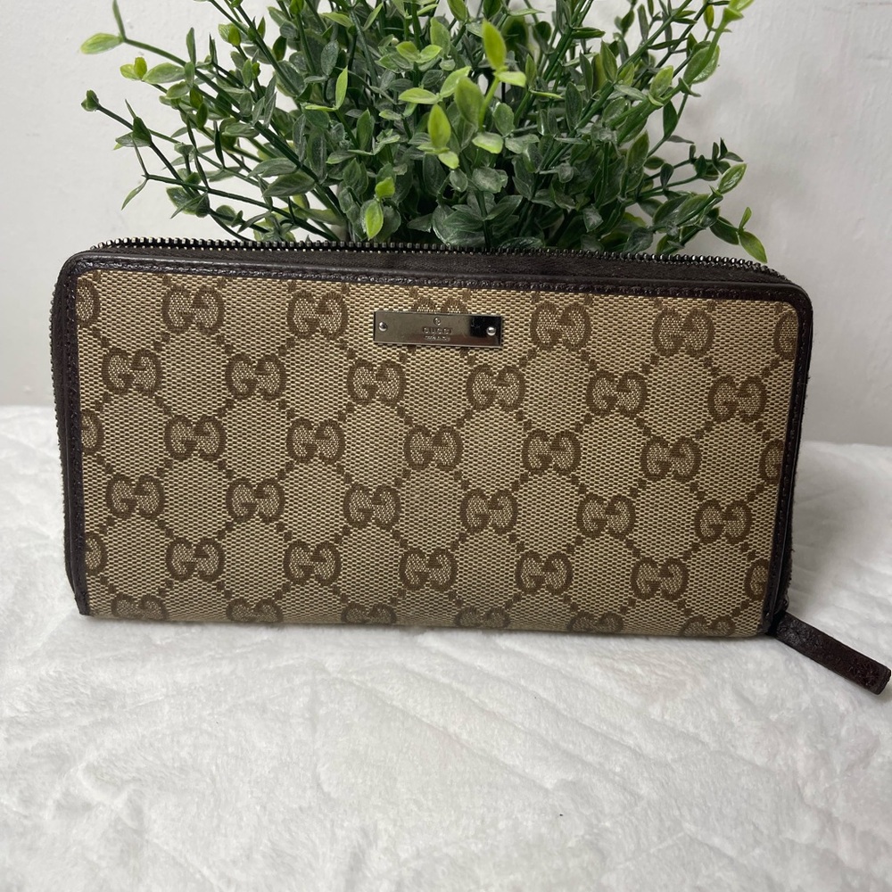 Gucci Brown Monogram Zip Wallet